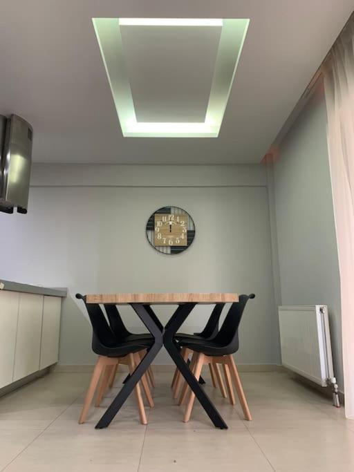Varkiza Lux Apartment מראה חיצוני תמונה